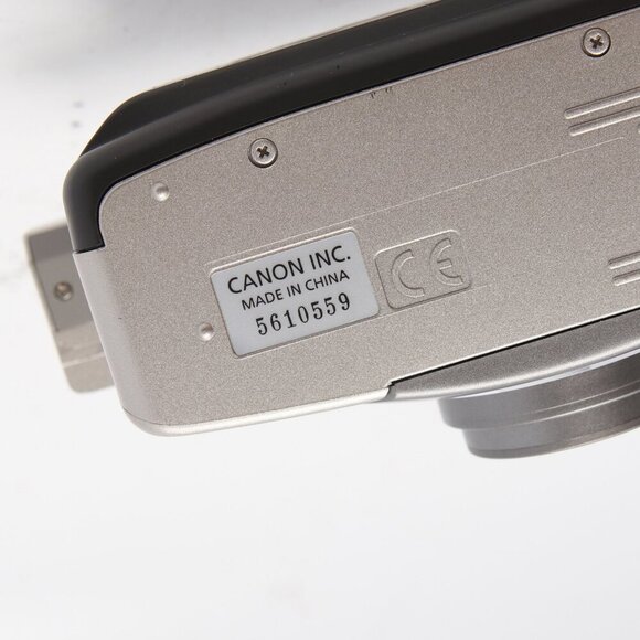 Vintage Canon Sure Shot 150 Zoom S Camera 35mm Retro Lomography Silver Flash Cas - Picture 10 of 12